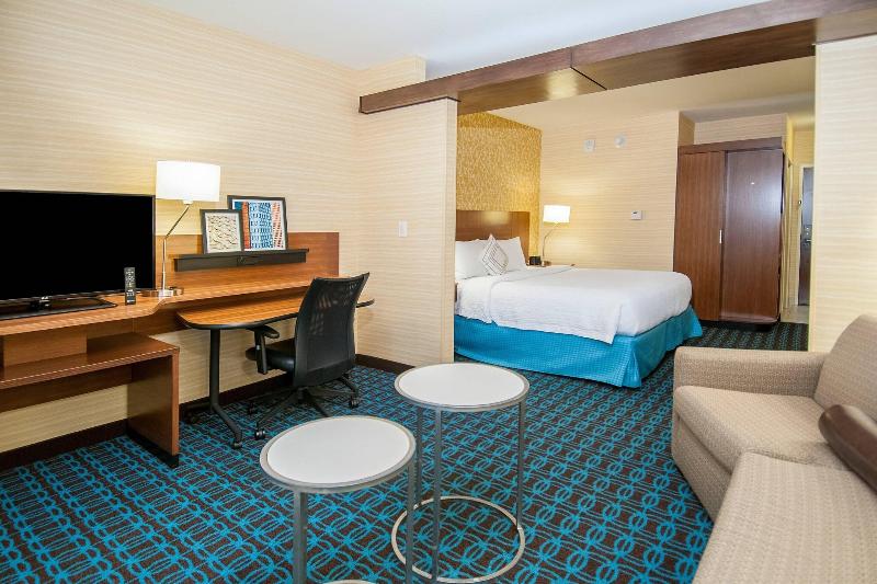 Люкс Кровать Кинг, Fairfield Inn & Suites By Marriott Dallas Plano North