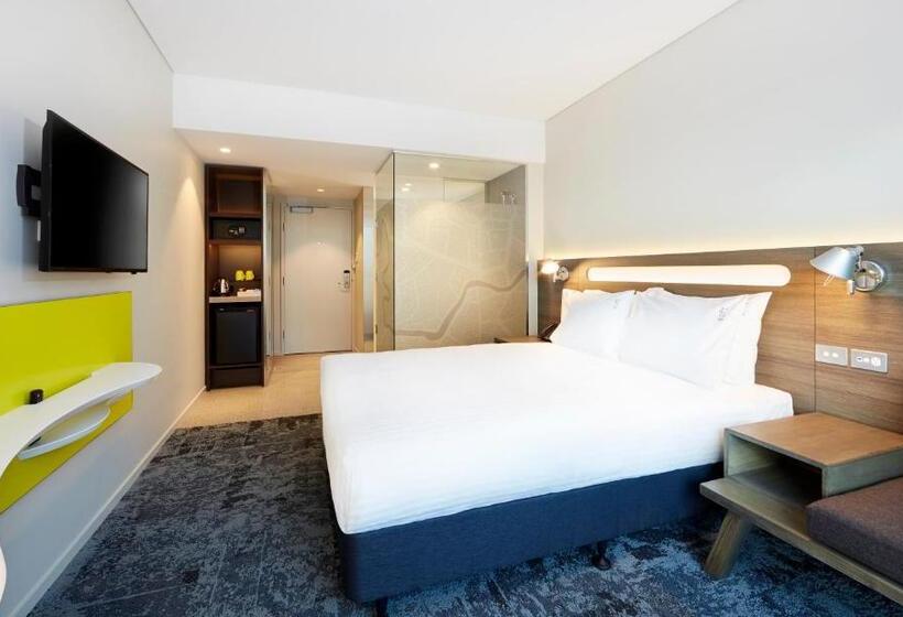 Номер Стандартный с Видом, Holiday Inn Express Brisbane Central, An Ihg