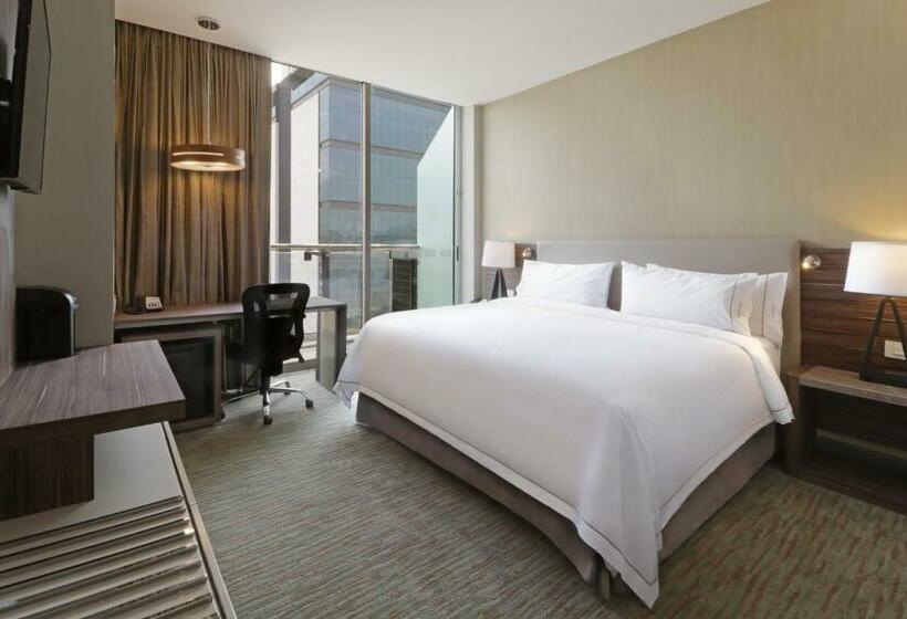 اتاق استاندارد با تخت بزرگ, Holiday Inn Express & Suites Monterrey Valle, An Ihg