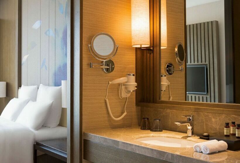 Люкс Повышенной Комфортности, Pullman Nanchang Sunac