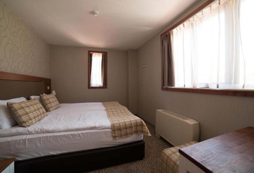 Вилла 2 Спальни, Ruskovets Thermal Spa & Ski Resort