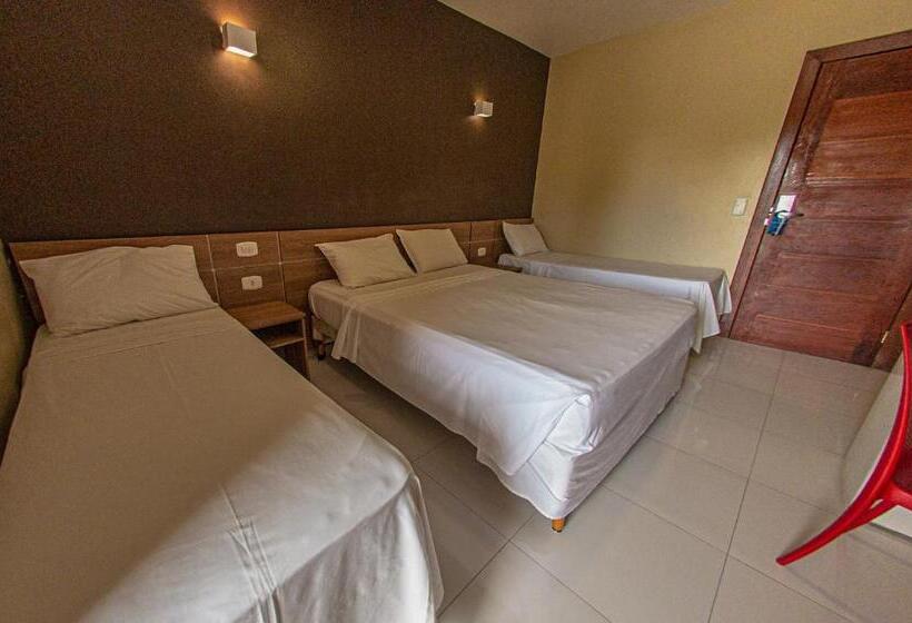 Quarto Quádruplo Deluxe, Safira Praia