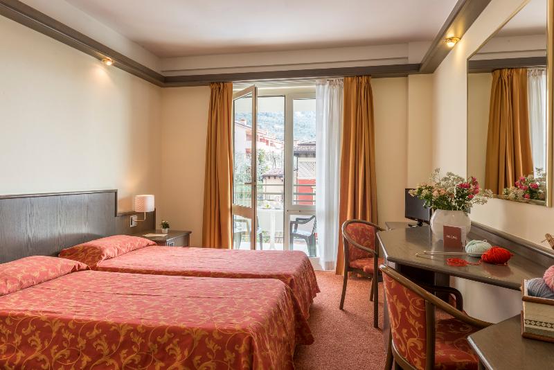 غرفة قياسية, Drago   Garda Lake Collection