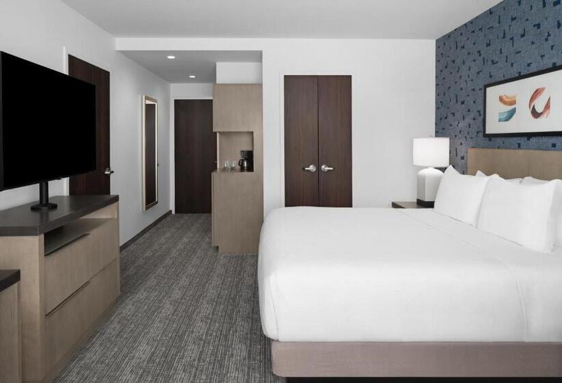 Номер Стандарт Кровать Кинг Адаптированный для Инвалидов, Hyatt House Lansing University Area