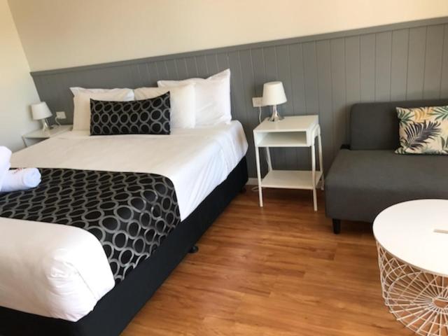 Номер Superior Кровать Кинг, Eden Motel