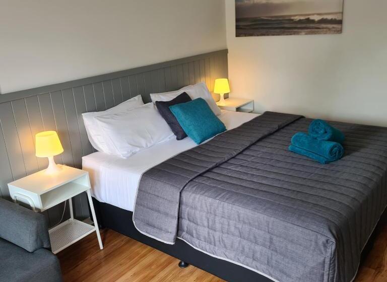 Номер Deluxe Кровать Кинг, Eden Motel