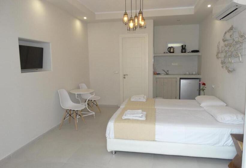 Стандартный Номер Нижний Этаж, Naxos Anassa Suites