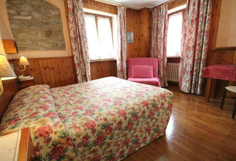 Номер Стандарт, Maison Laurent