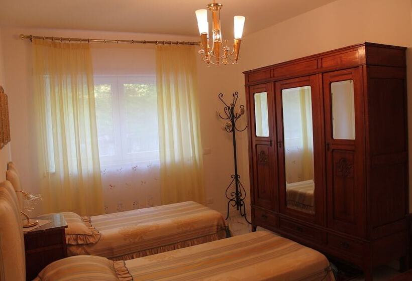 اتاق استاندارد, Bed And Breakfast Grace