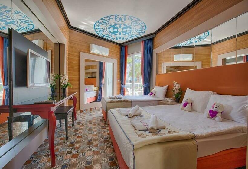Трехместный Номер Классика, Club Hotel Anjeliq