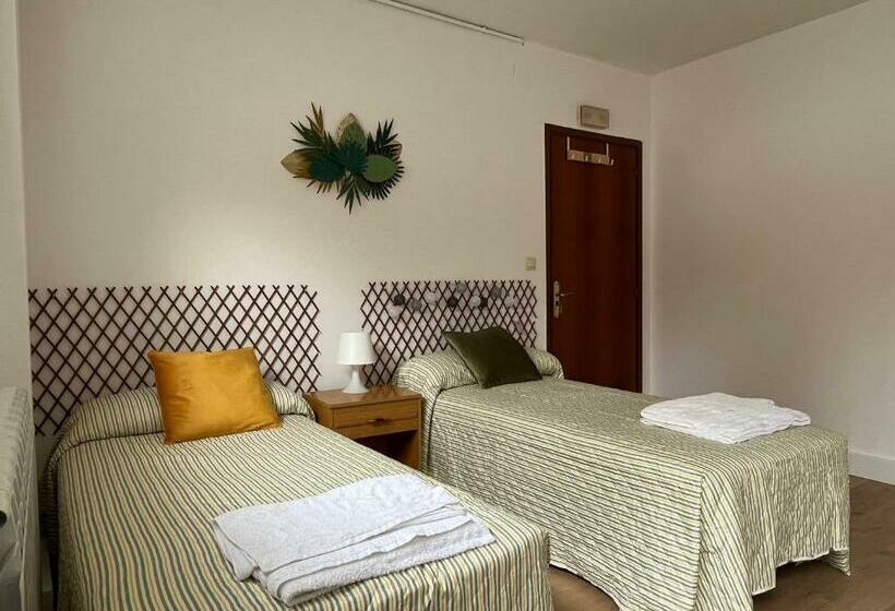 Апартаменты 3 Спальни, Resisantander   Apartamento Para 9 Personas