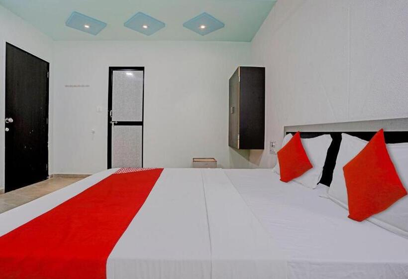 Номер Стандарт, Oyo Flagship Hotel 13insky