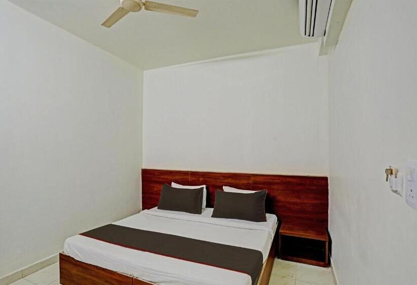 标准间, Collection O Hotel Aditya Inn
