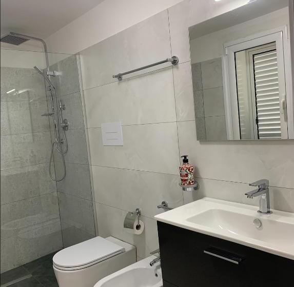Четырехместный Номер Стандарт, La Casa Di Carta