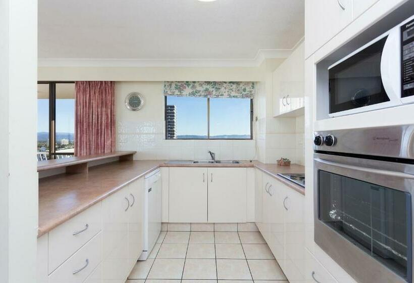 침실 2개 아파트, Capricornia Apartments