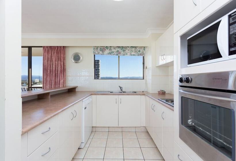 침실 2개 아파트, Capricornia Apartments