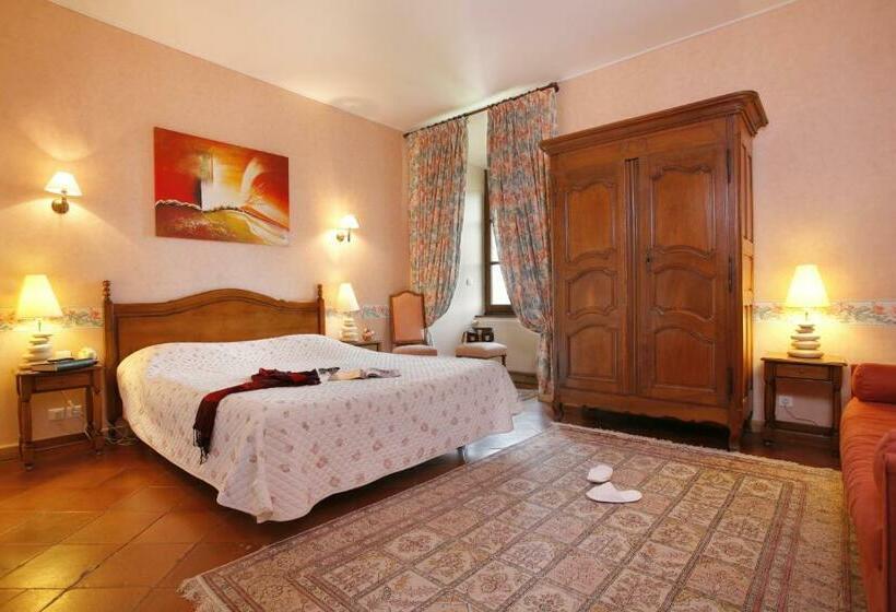 Трехместный Номер Комфорт, Chateau Chapeau Cornu