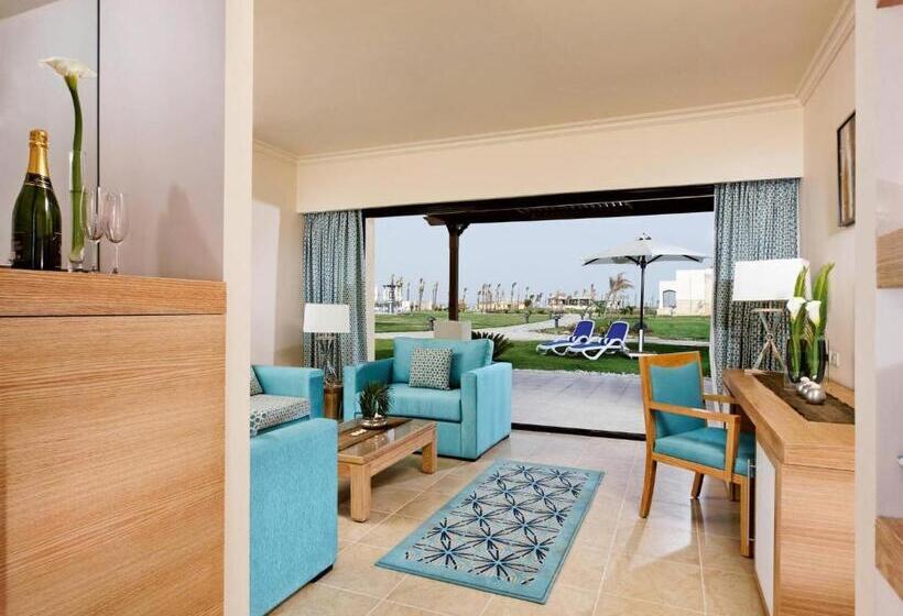 Deluxe Suite King Bed, Movenpick Waterpark Resort & Spa Soma Bay