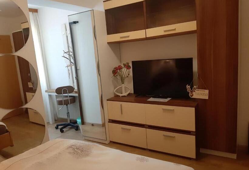 Номер Стандарт, Platzhirsch Zur Alten Wagnerei Gästehaus