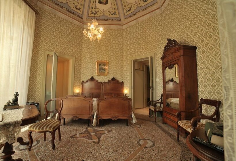 חדר סופריור נוף לעיר, Residenza D Epoca Regina D Arborea