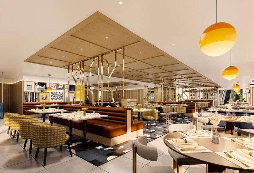 도시전망 디럭스룸 킹침대, Voco Seoul Myeongdong, An Ihg