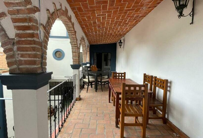 スタンダードルーム, & Hostal Santuario