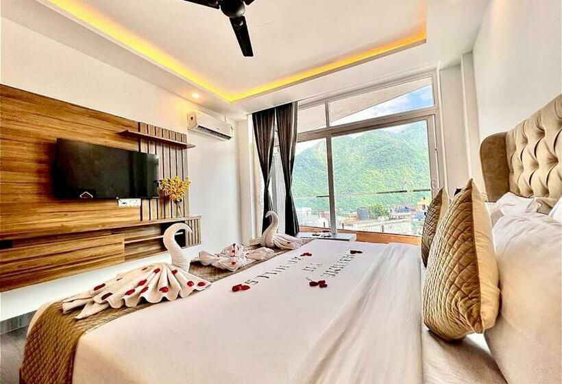 디럭스 룸, Jp Hills Rishikesh