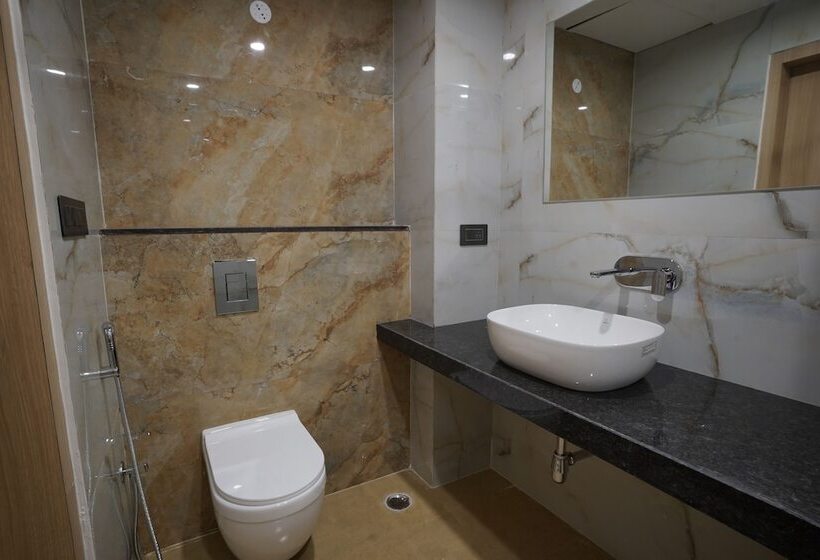 اتاق لوکس, Krishna Inn