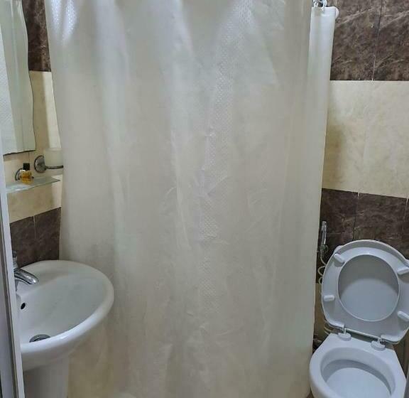 اتاق استاندارد, Zundaga
