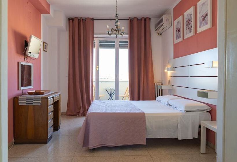 اتاق استاندارد, B&b Piramide Terrace