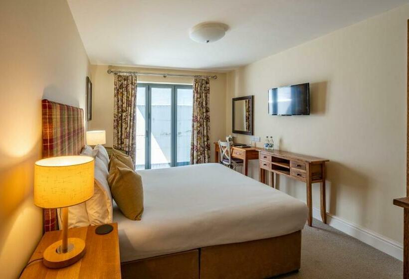 اتاق استاندارد برای معلولان, The White Hart, Wroughton