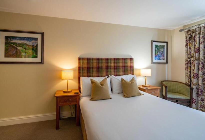 اتاق استاندارد در طبقه همکف, The White Hart, Wroughton