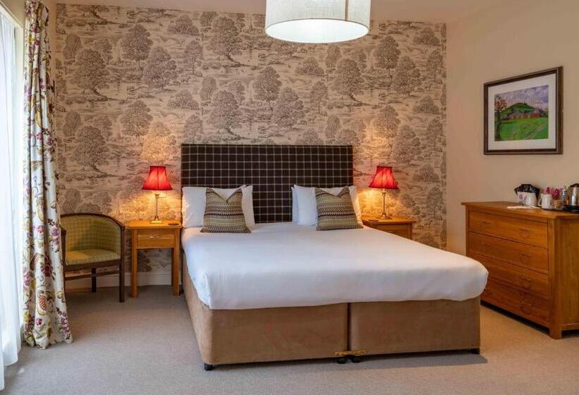 اتاق استاندارد در طبقه همکف, The White Hart, Wroughton
