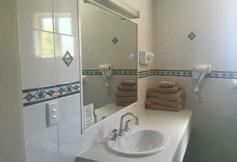 Люкс 2 Спальни, Abel Tasman Motor Inn
