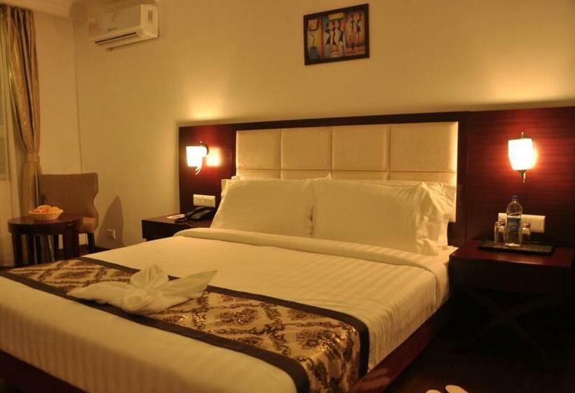 带大床的标准间, Grand Clarks Inn