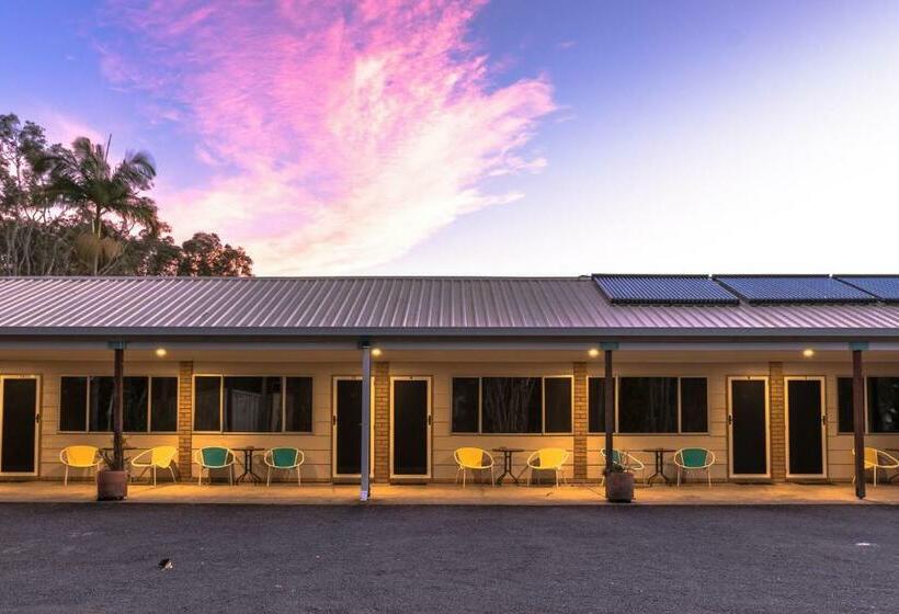 Quarto Estandar, Tin Can Bay Motel