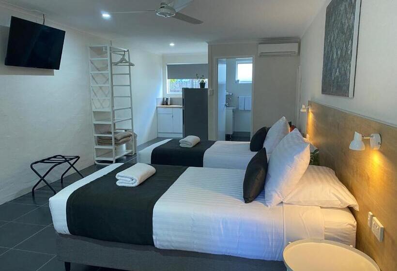 חדר סופריור עם מיטת קינג, Tin Can Bay Motel