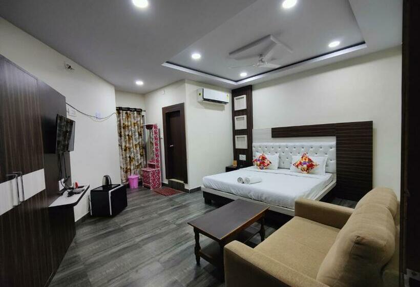Номер Deluxe, Cipron Inn