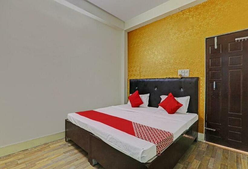 Quarto Triplo Clássico, Oyo Flagship Relax Stay In