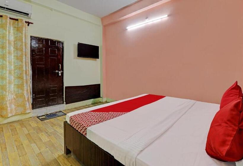 Quarto Triplo Clássico, Oyo Flagship Relax Stay In