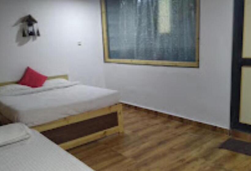 Номер Deluxe, Kaas Woods Resort, Satara