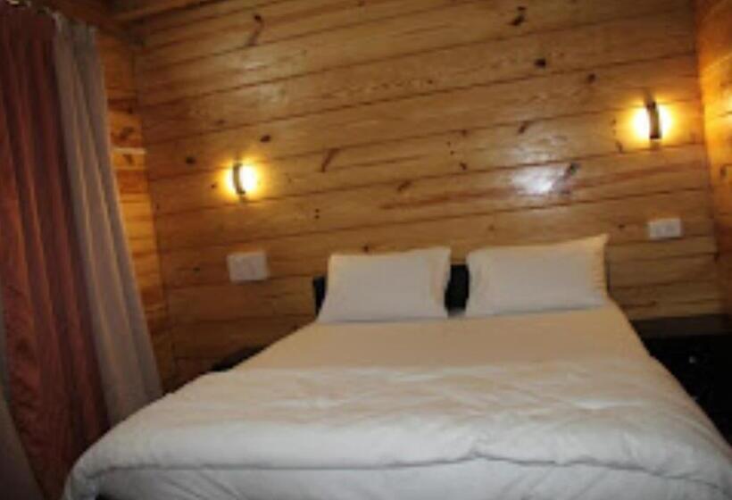 Люкс, Kaas Woods Resort, Satara