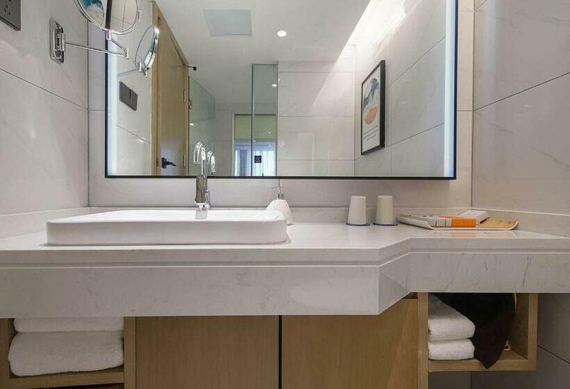 Номер Стандарт, Kyriad Marvelous Hotel Henan Xinyang Pingqiao Plaza