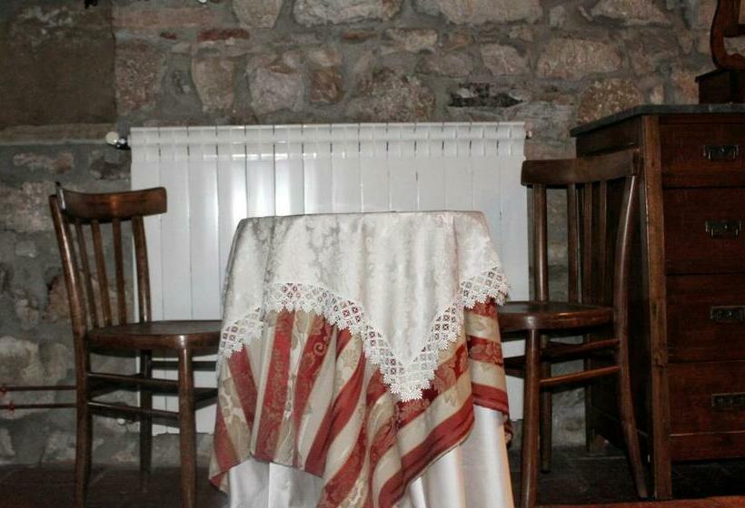 Quarto Estandar, Agriturismo Castello Di Belforte