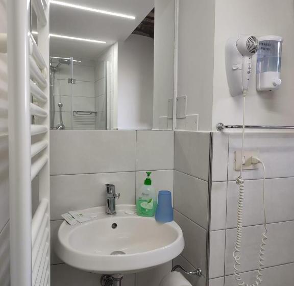 Quarto Estandar, Agriturismo Castello Di Belforte