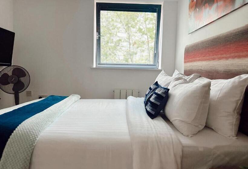 Apartamento 1 Dormitório com Sacada, Canary Wharf   Luxury Apartments