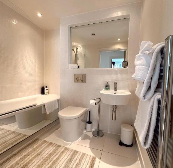 Apartamento 1 Dormitório Vista Jardim, Canary Wharf   Luxury Apartments