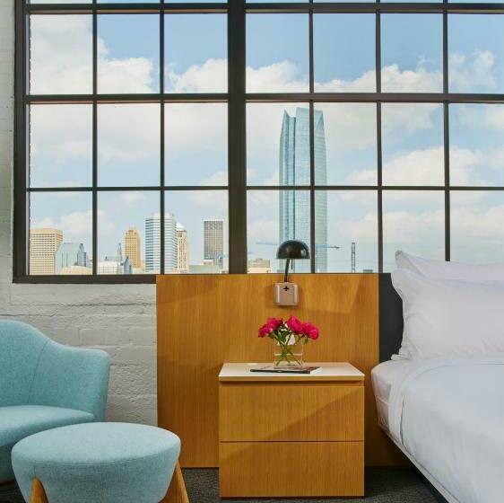 디럭스 스위트, Fordson Hotel, In The Unbound Collection By Hyatt