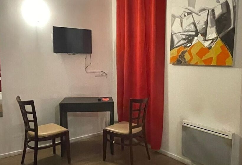 Номер Superior, Hôtel Le Saint Quentin