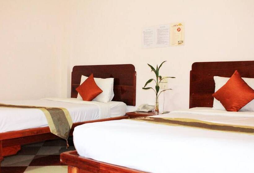 スタンダードルーム, Nawin Palace Guesthouse
